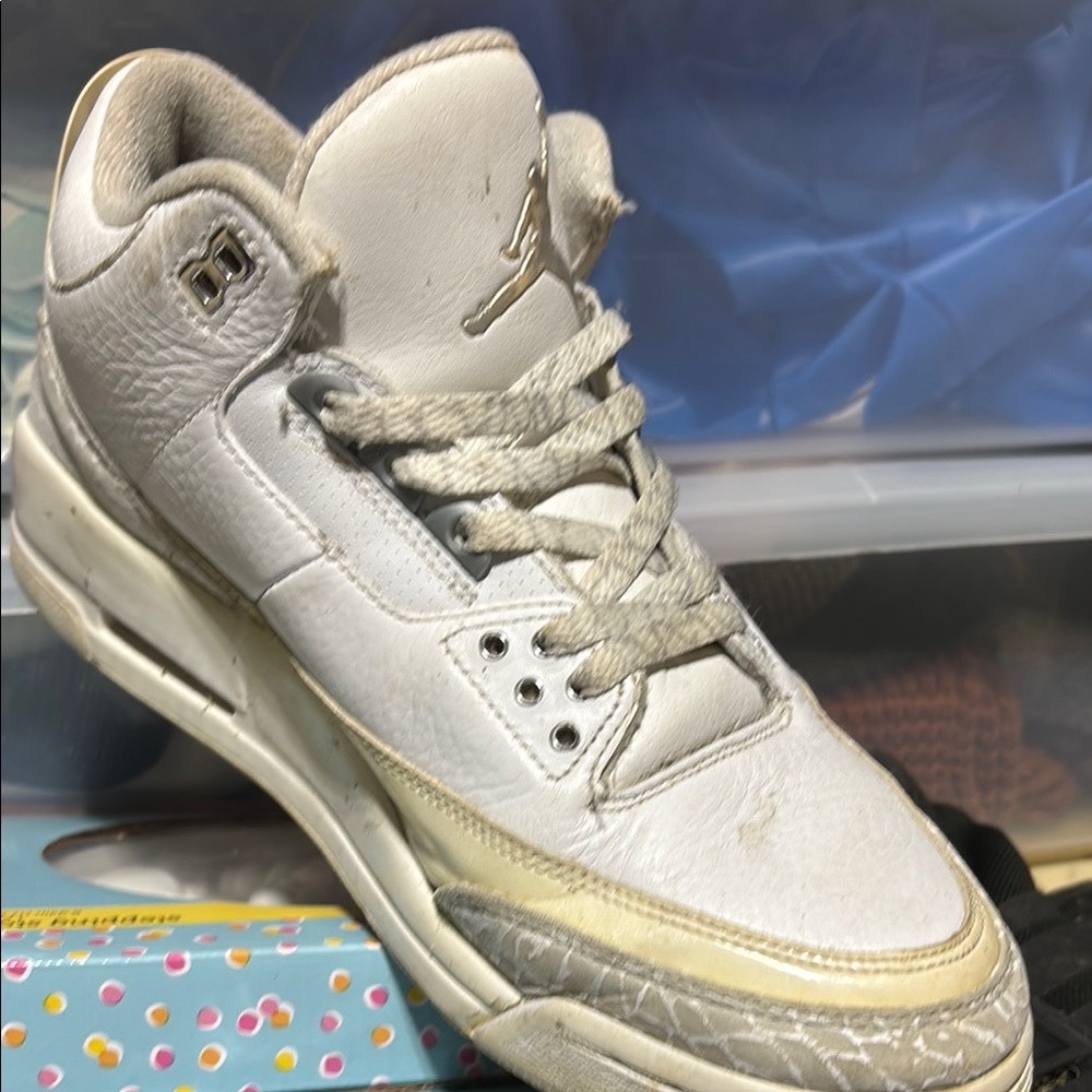 Jordan White Athletic Shoes High-Top Design
